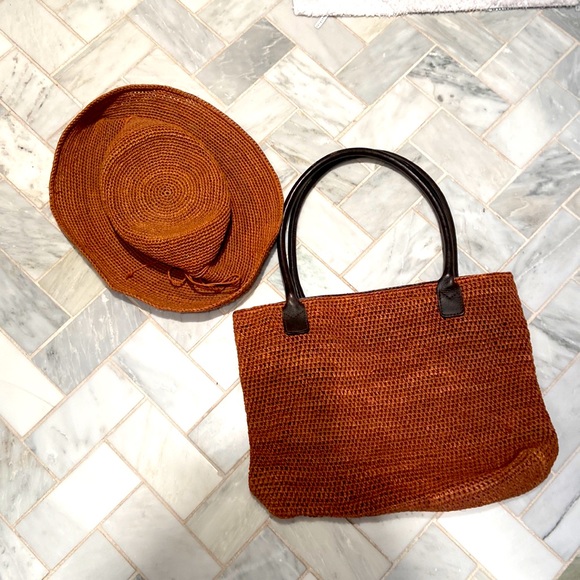 【HELEN KAMINSKI 】Maemi Pochette Matching Helen Kaminski hat and bag